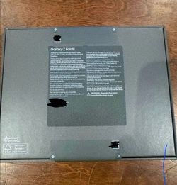 Samsung galaxy fold 8 256 GB