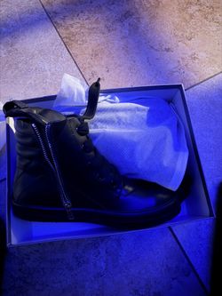 Black jumbo lace Rick Owen’s geobaskets