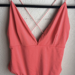 Women’s bathing suit M