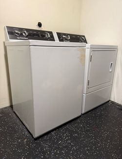 Speed Queen washer and gas dryer set
