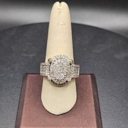 10kt Cluster Men's Ring