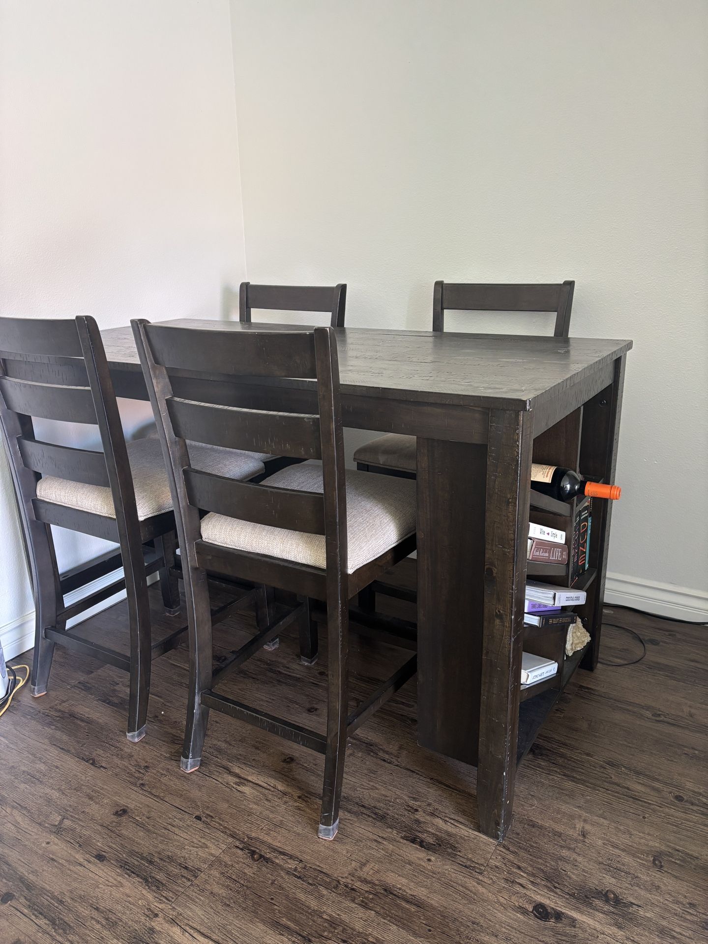 Dinner Table