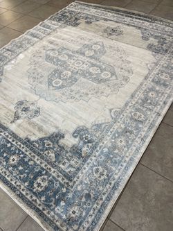 Large Blue and Ivory Persian-Style Area Rug - B159 - 8x10 feet
