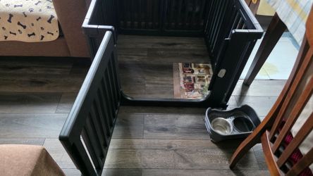 Dog playpen 7 panels $60