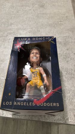 Luka Dončić Lakers Bobblehead – LA Dodgers Promo