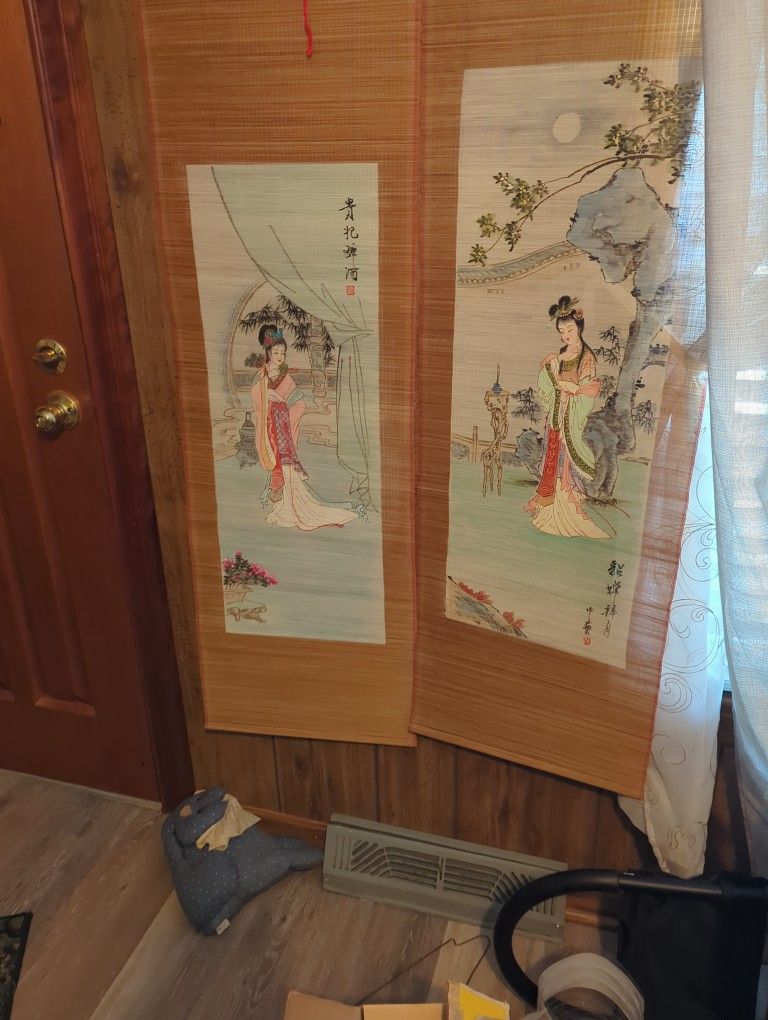 Chinese Painting On Bamboo  Wall Scroll  Asian  Geisha girlsWall Hanging Wall Decor