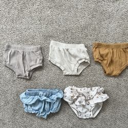 8 Bloomers - Newborn And 0-3 Month