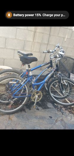 MATCHING MALE/FEMALE DIAMONDBACK BICYCLES