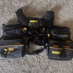 Brand New DeWalt 25 Pocket Ballistic Nylon Tool Belt With Suspenders 