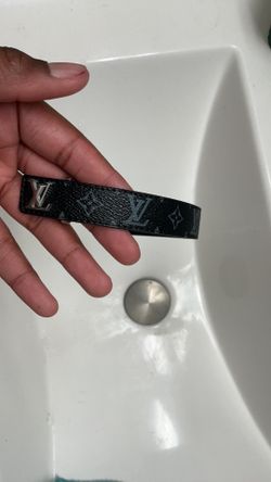 Lv braclet