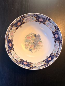 Decorative Porcelain Bowl with Peacock Design