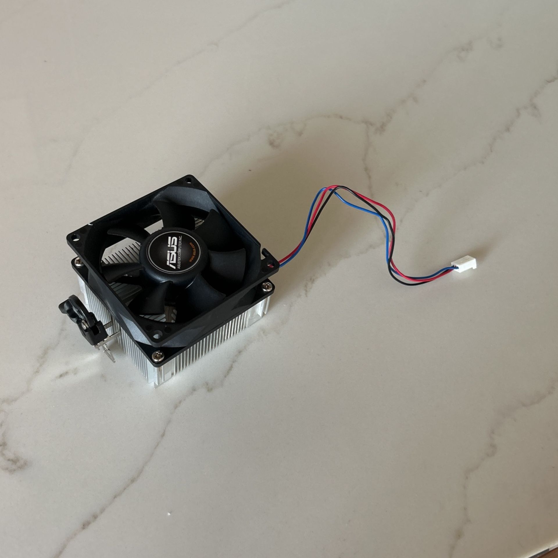 Asus CPU Cooler