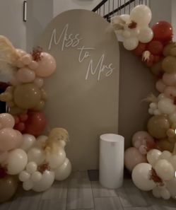 Chiara Backdrops With Custom Balloons 