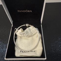 Pandora Bangle 