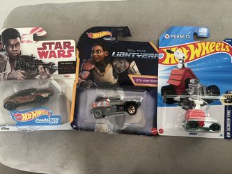 Hot Wheels Star Wars Finn Lightyear Izzy Snoopy