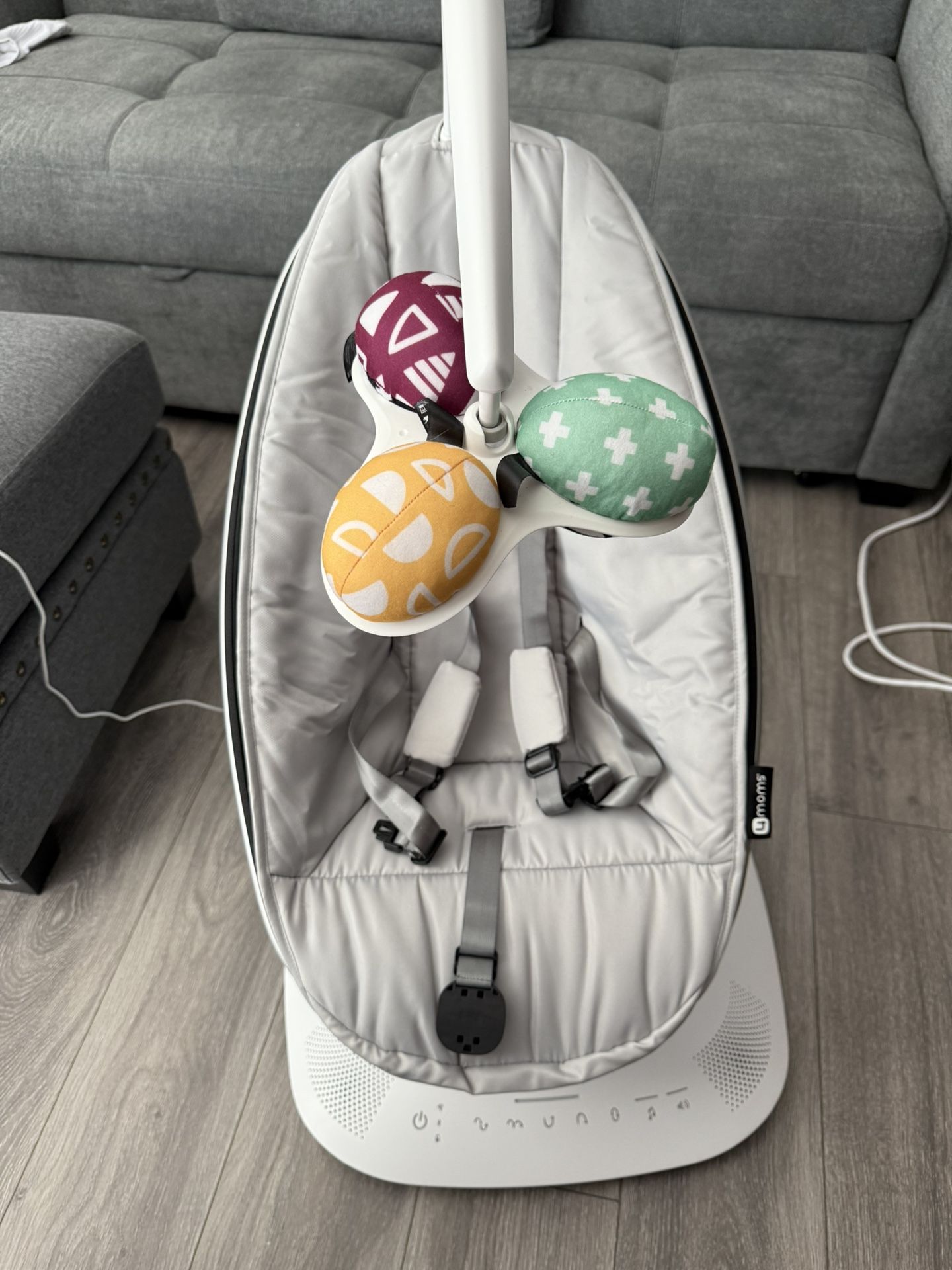 4moms MamaRoo Multi Motion Baby Swing With Bluetooth 