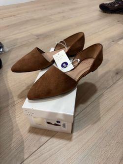 A New Day Brown Suede Pointed-Toe Flats Size 6