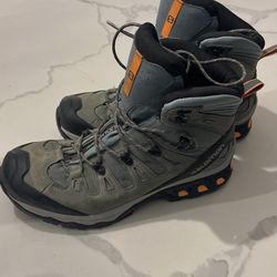 Size 11 Women’s Hiking Boots