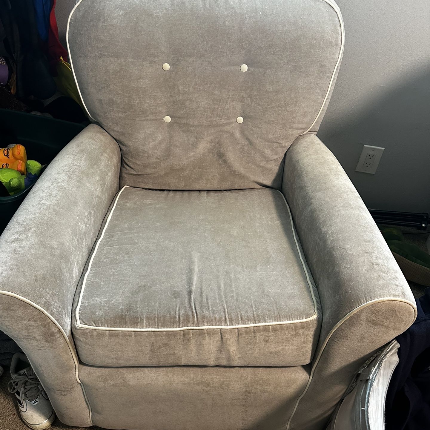 Comfy Glider and Ottoman Set - Great Condition, Smoke-Free Home!