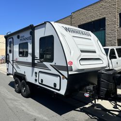 2022 Winnebago Micro Minnie 1708FB