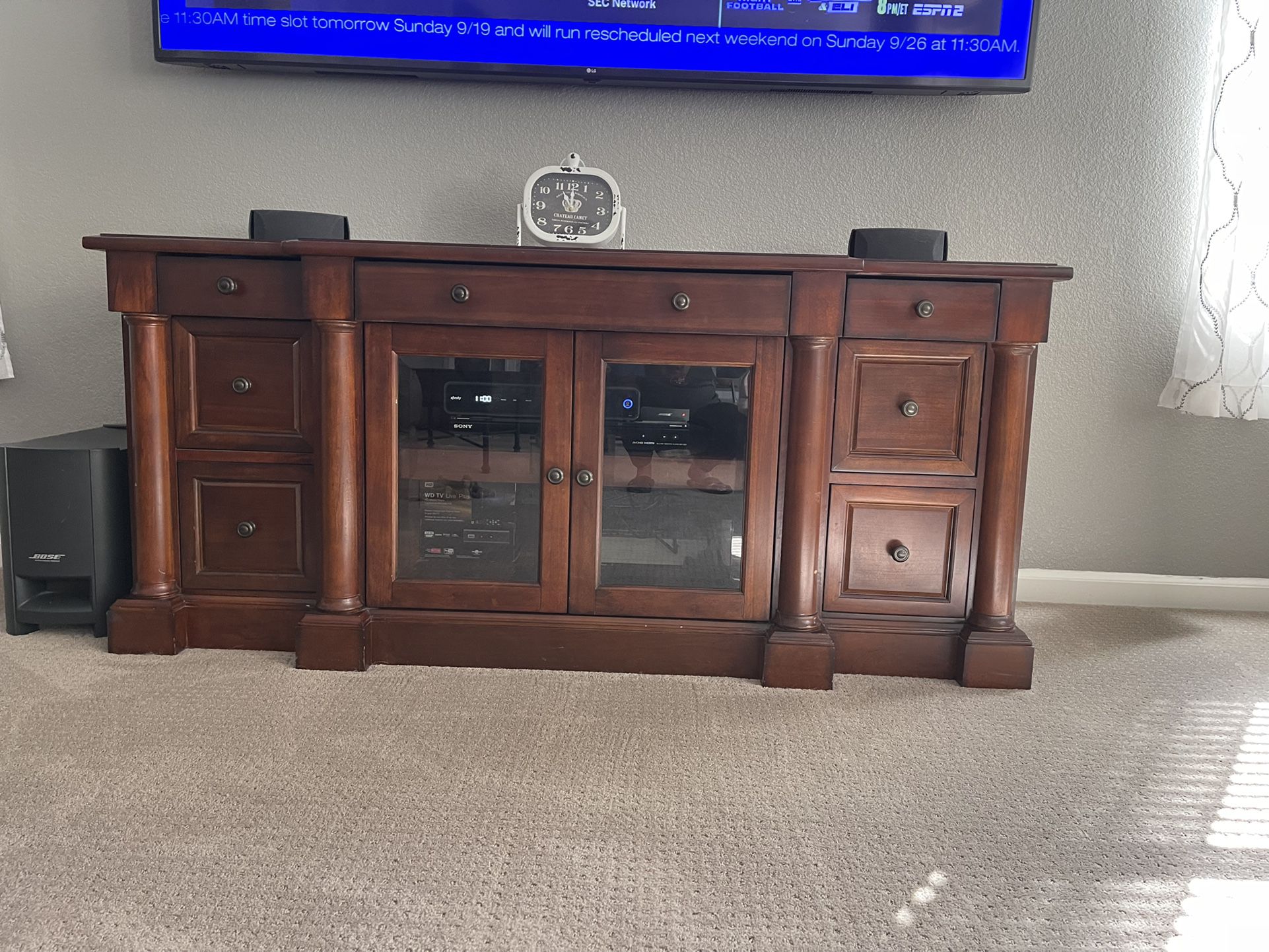 TV Console -  Solid Wood  / 65 W  23 L   29 H $125 OBO
