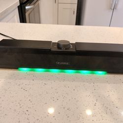 Basically New Computer Speaker