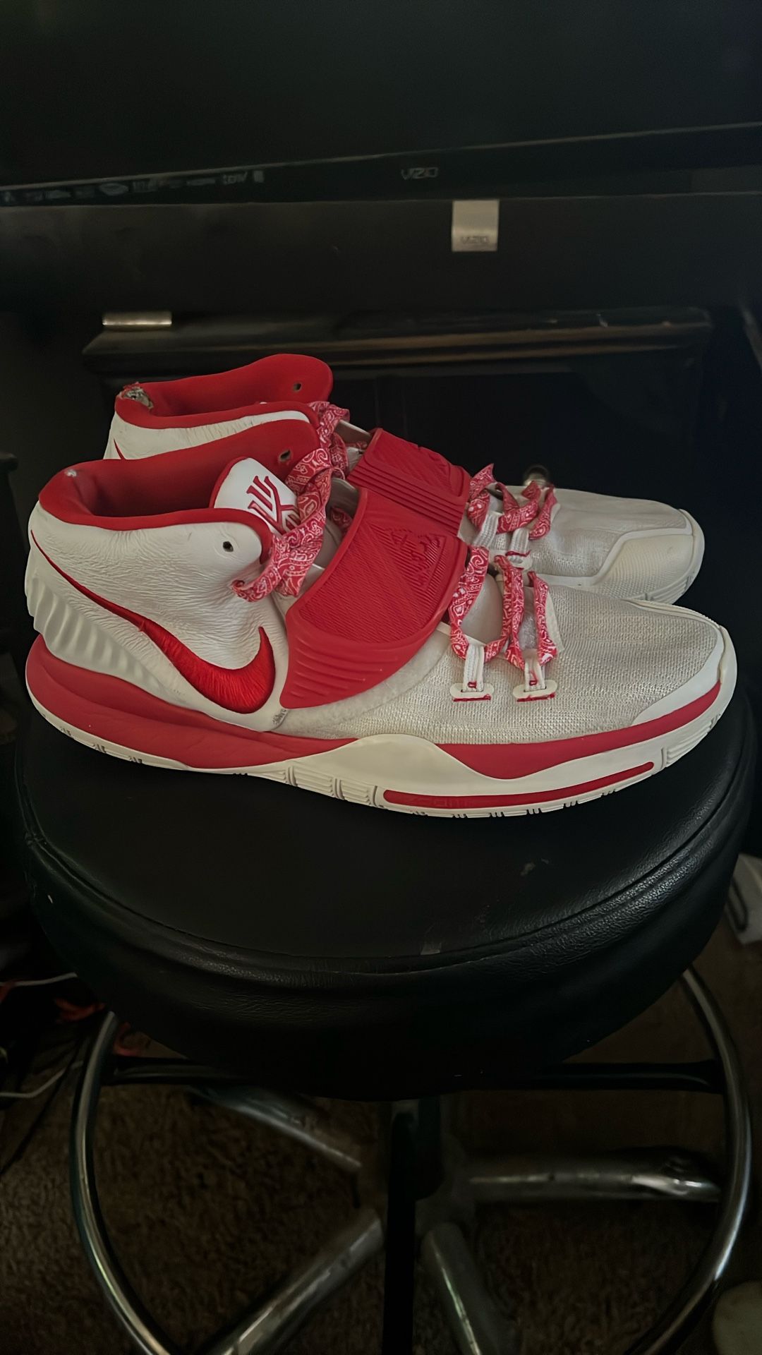 Kyrie 6 Red And White Colorway