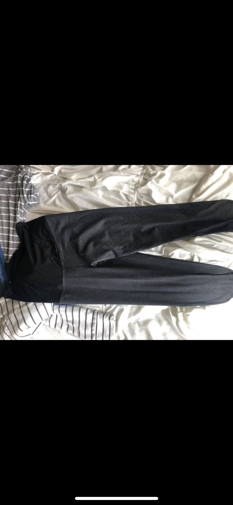 Used Small/Medium maternity clothes