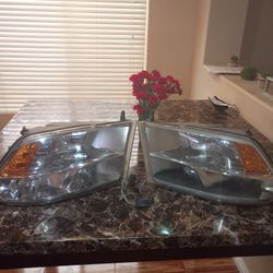 2017 2500 Ram Dodge Headlights