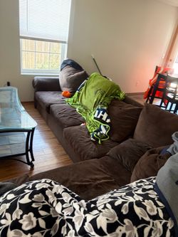 Sectional couch