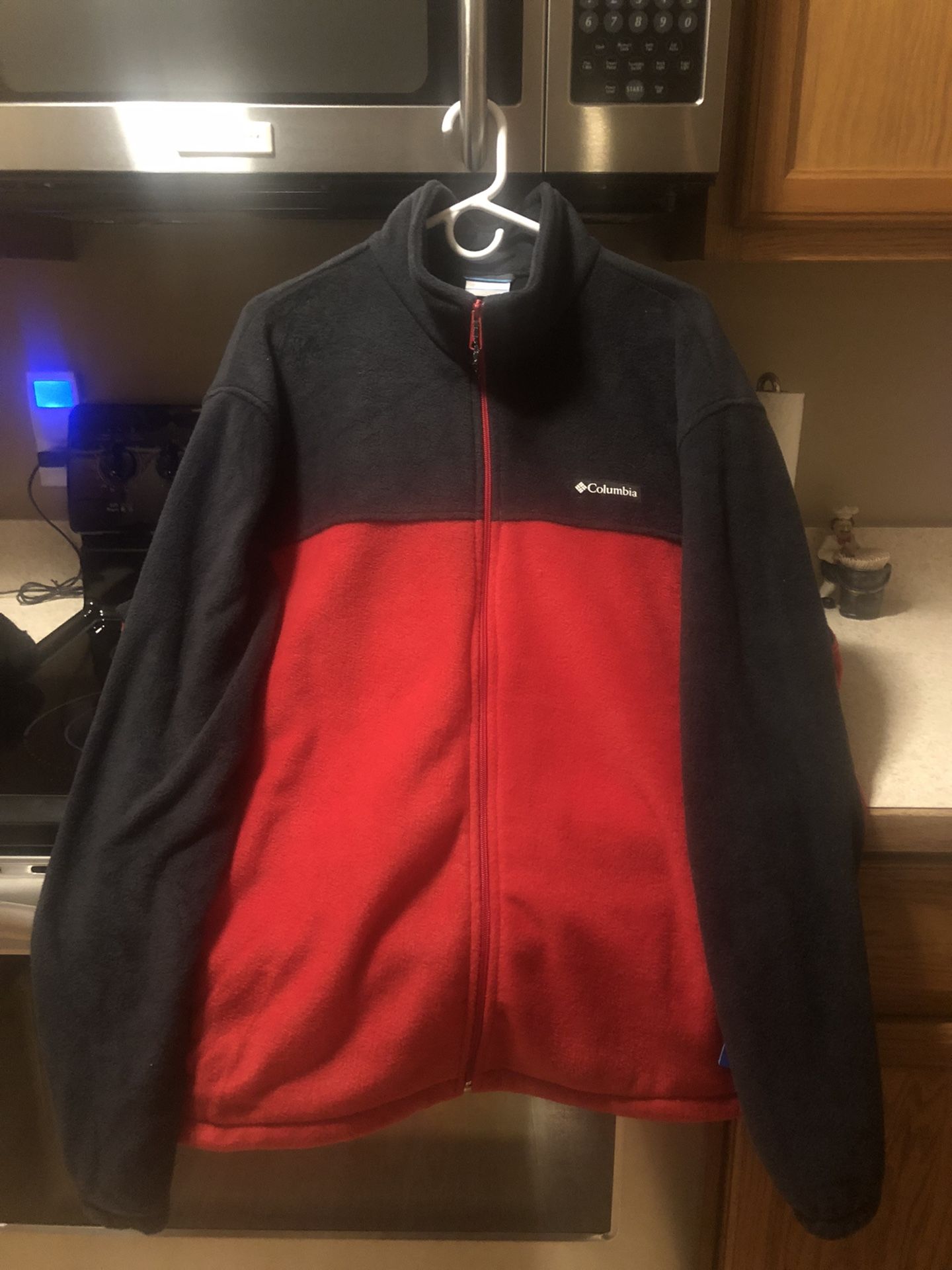 Men’s New Columbia Fleece Jacket Size XXL