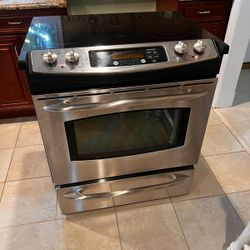 GE Electric Range 