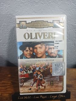 New Oliver (VHS, 1998, 30th Anniversary Tribute Edition Clam Shell Duracase)