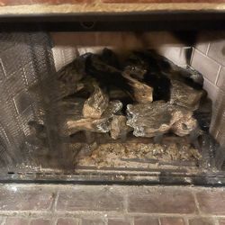 Gas logs