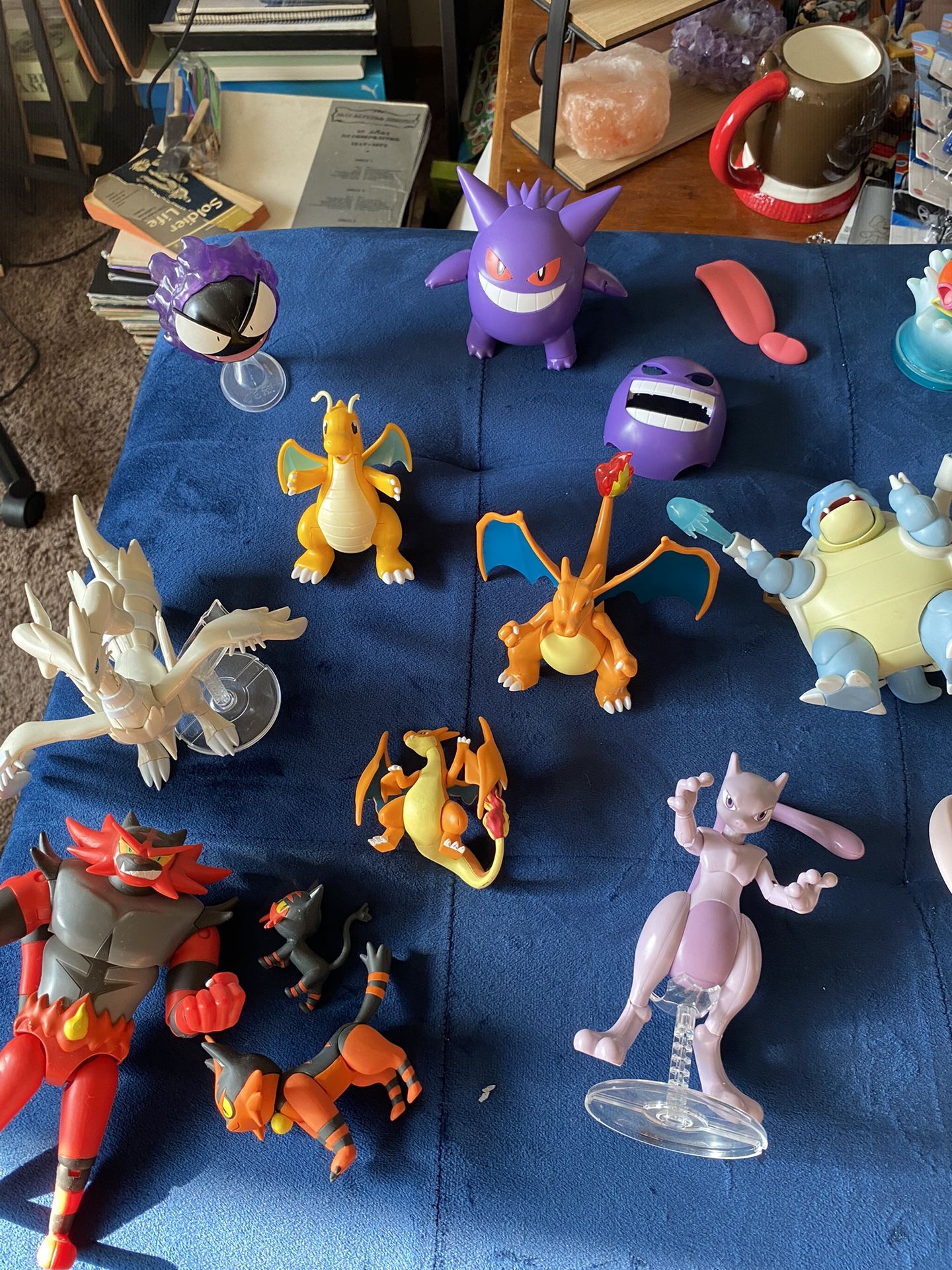 Pokémon Figure Lot