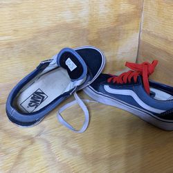 Vans Unisex Authentic Skate Sneaker, Navy, 4