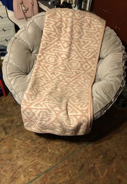 Papasan chair