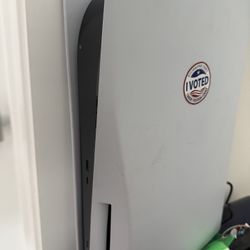 PS5 Both Digital And Disc 1 Terabyte 