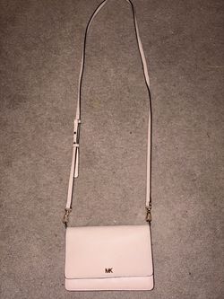Micheal Kors pink crossbody bag