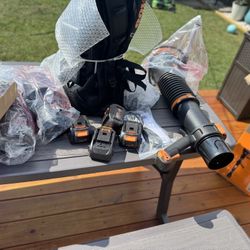  WORX - Nitro 80V LEAFJET Cordless Backpack Leaf Blower, 800 CFM - 150 MPH (4 x 5.0 Ah Batteries & 1 Basecamp Charger Included) - Black