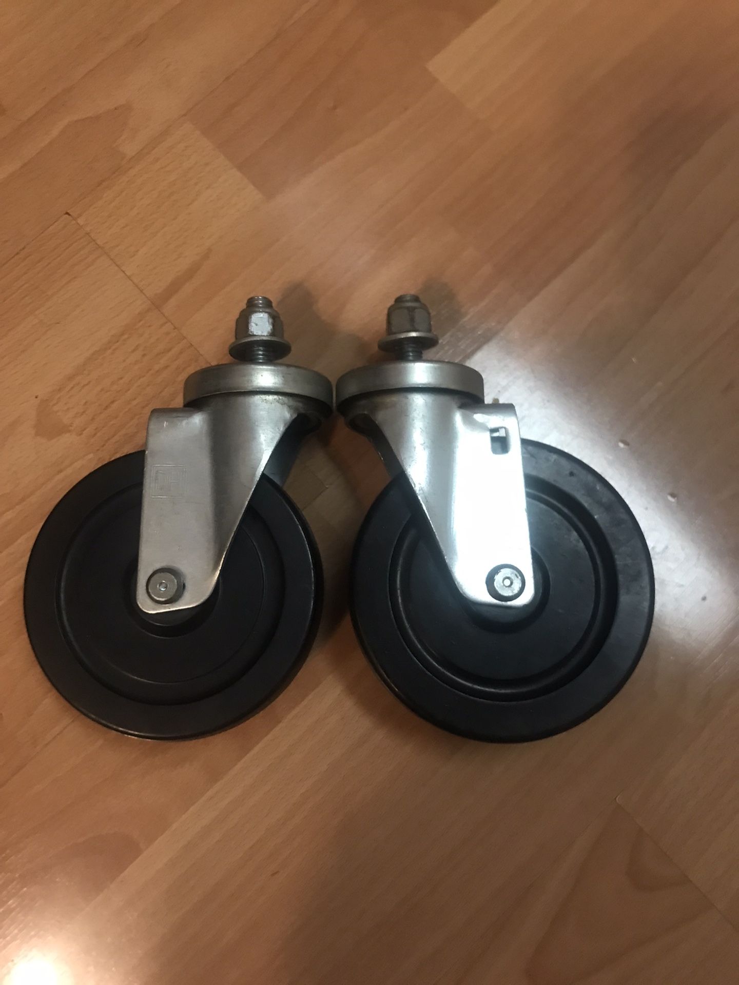 Heavy Duty Swivel Wheels 5” Size For A Dolly Hand Truck .