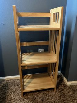 Folding shelf