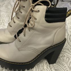 Doc Martins Boots