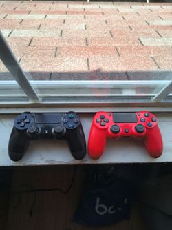 PS4 controllers for sale 70$ off
