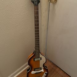 Stagg Violin Bass
