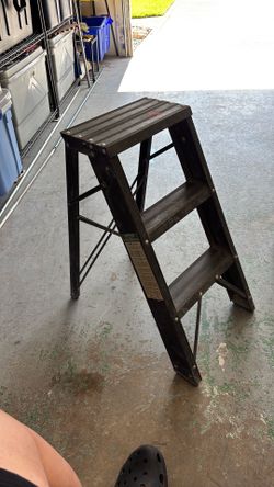 Step Ladder