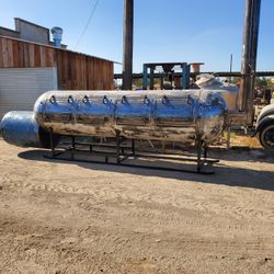 1000 Gallon Smoker 