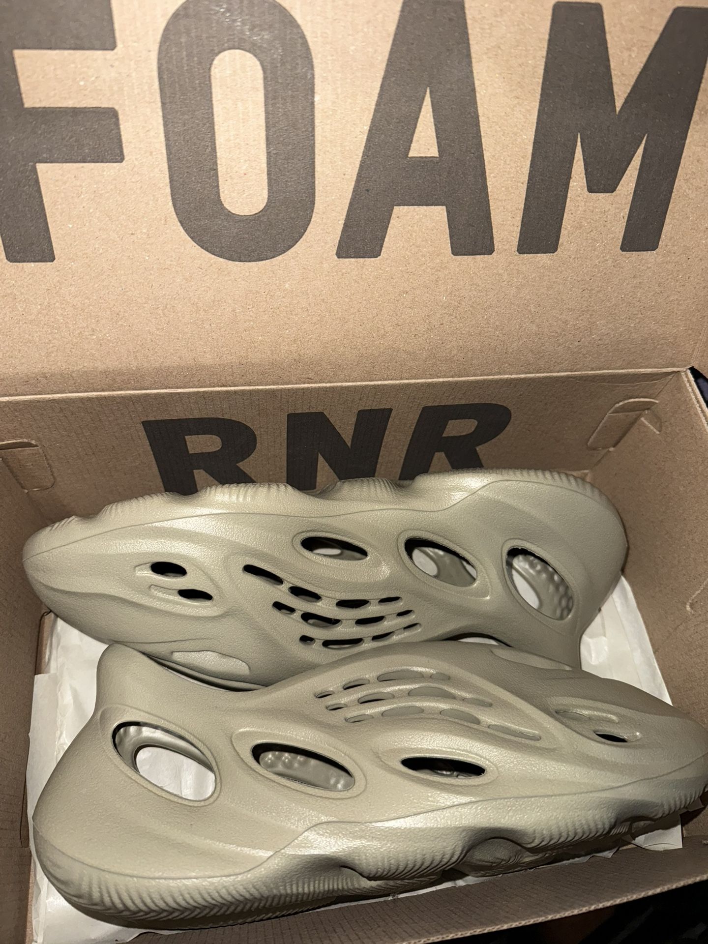 FOAM RNR STONE SALT BRAND NEW