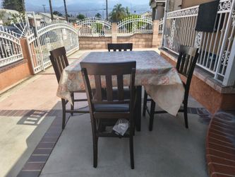 Ashley table with 4 chairs