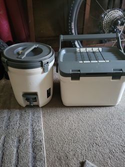 Stanley cooler